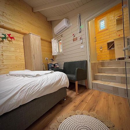 Vida Bhermon 2, One Small Wooden Cabin Majdal Shams Ngoại thất bức ảnh