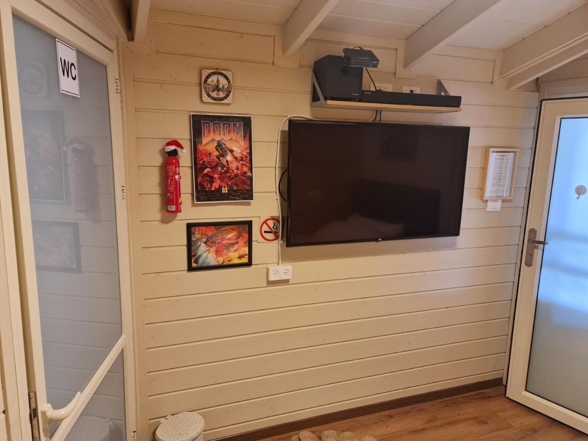 Vida Bhermon 2, One Small Wooden Cabin Majdal Shams Ngoại thất bức ảnh