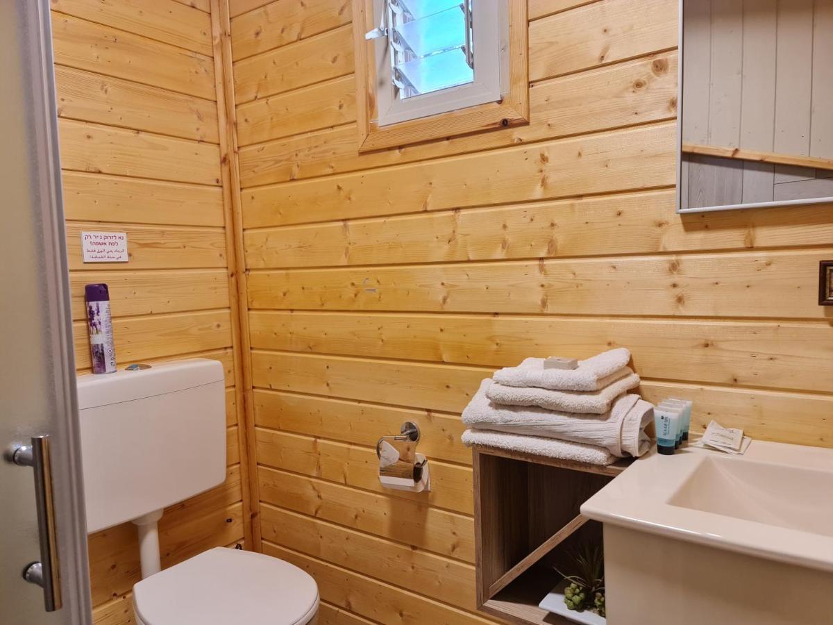 Vida Bhermon 2, One Small Wooden Cabin Majdal Shams Ngoại thất bức ảnh